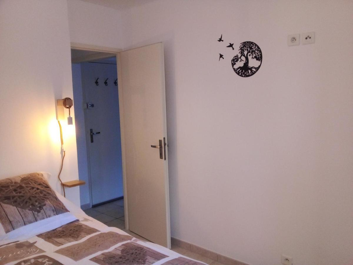 Appart'18 - Domaine De La Source Apartment