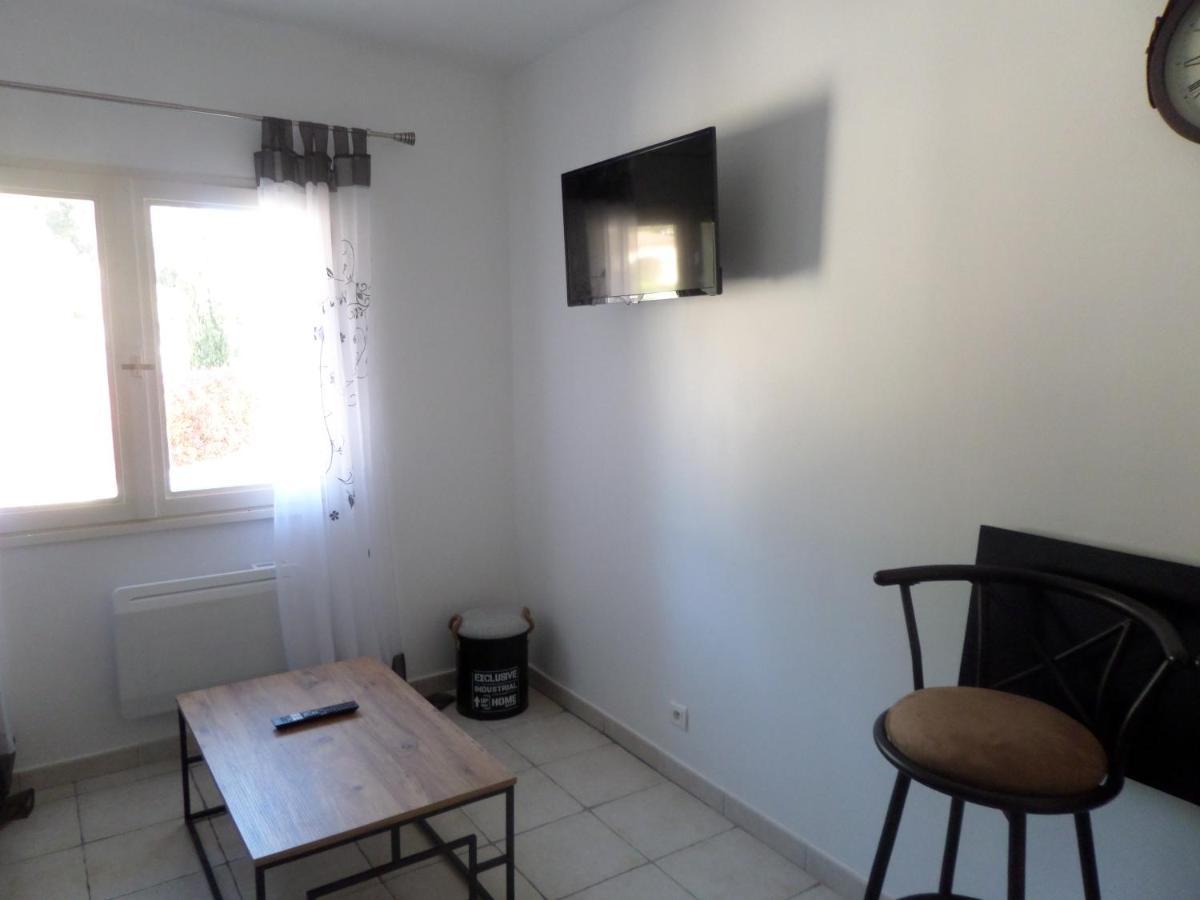 Appart'18 - Domaine De La Source Apartment